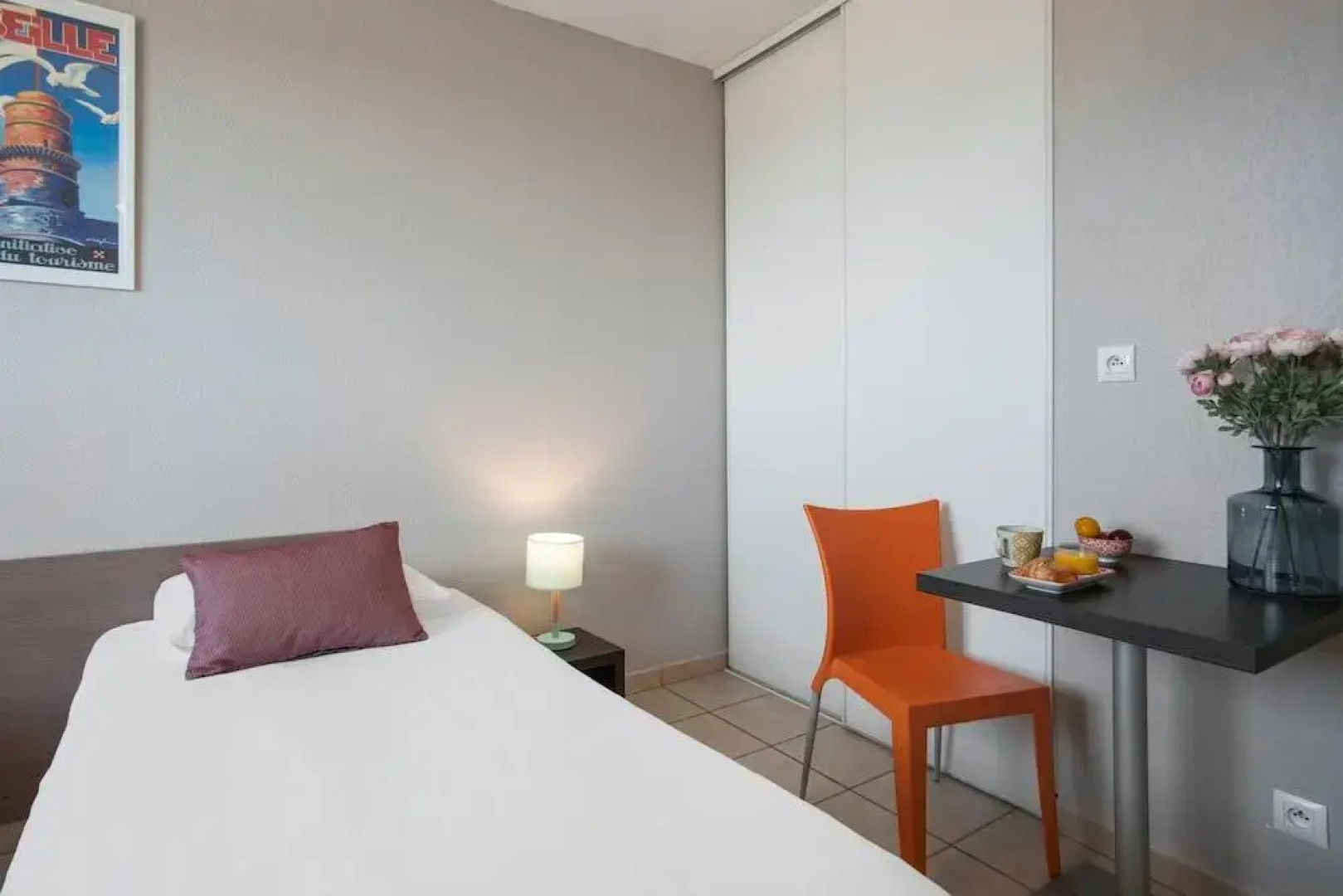 Appart'city Marseille Aeroport Vitrolles - Appart Hotel