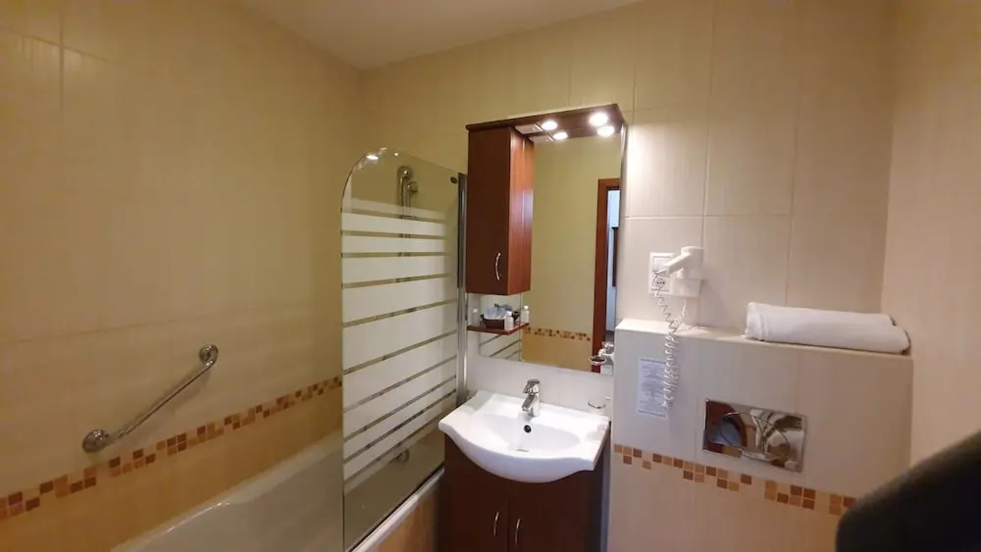 Főnix Wellness Resort