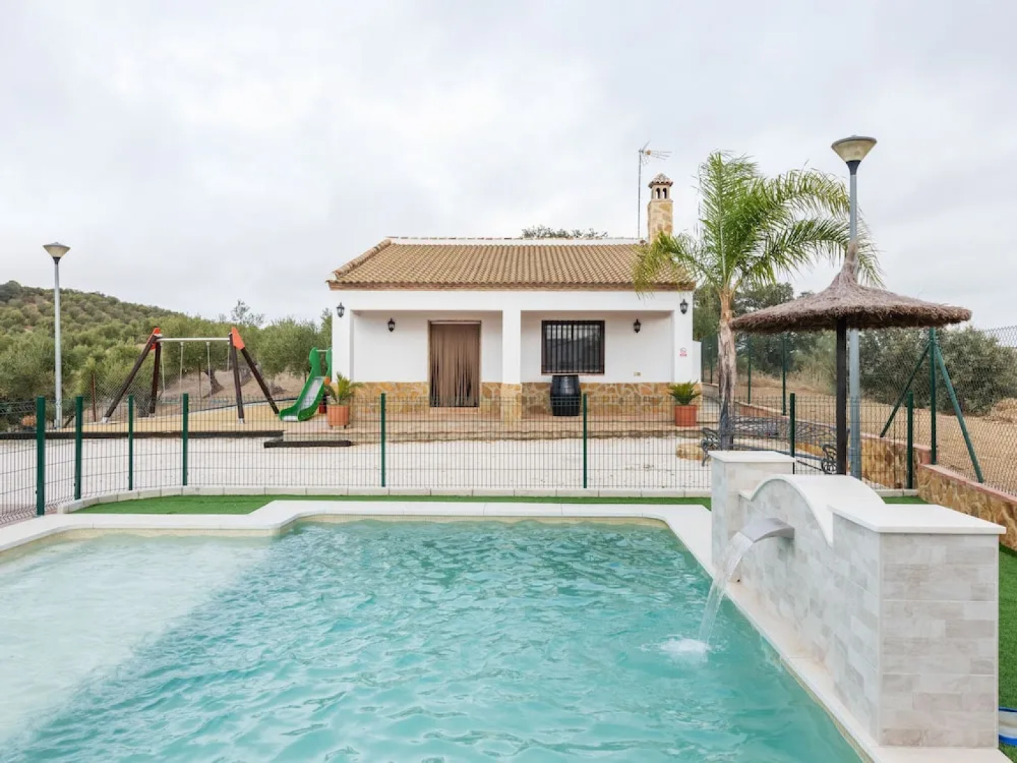 Quaint Holiday Home in Sevilla With Swimming Pool