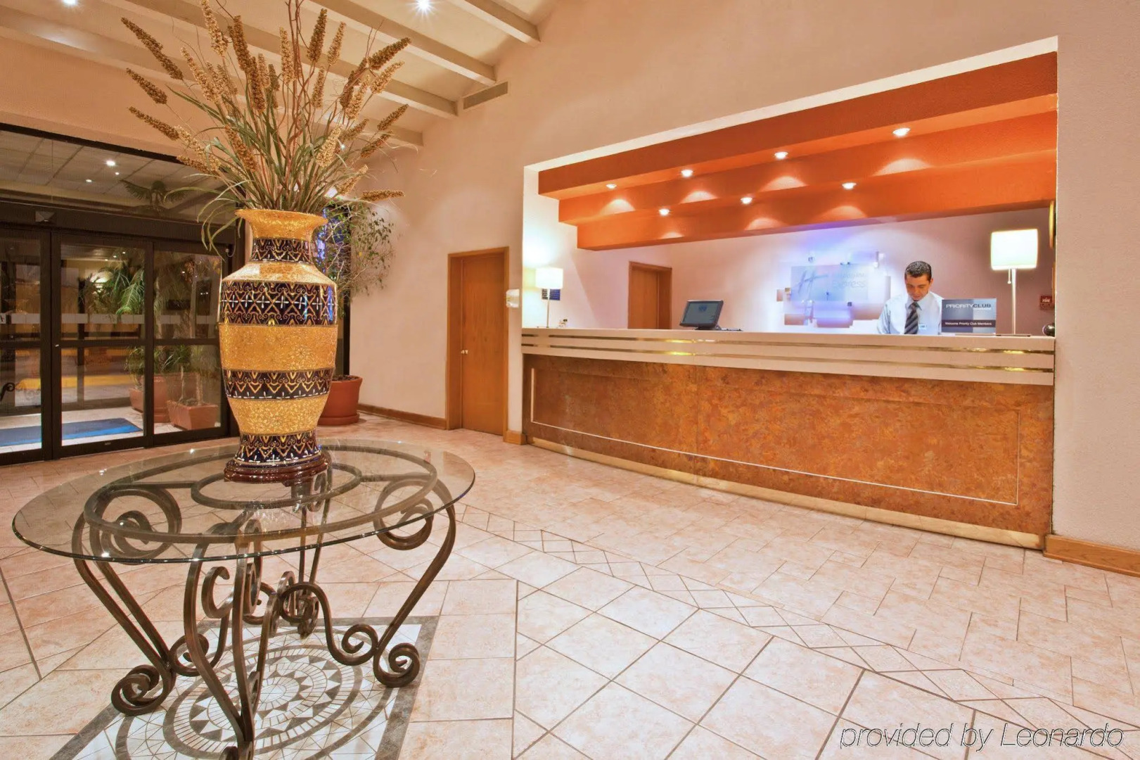 Holiday Inn Express Chihuahua by IHG