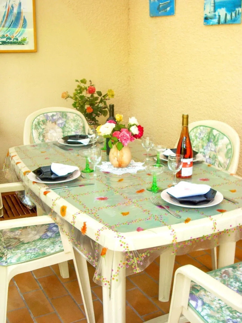 House With 2 Bedrooms in Hourtin, With Enclosed Garden - 11 km From th