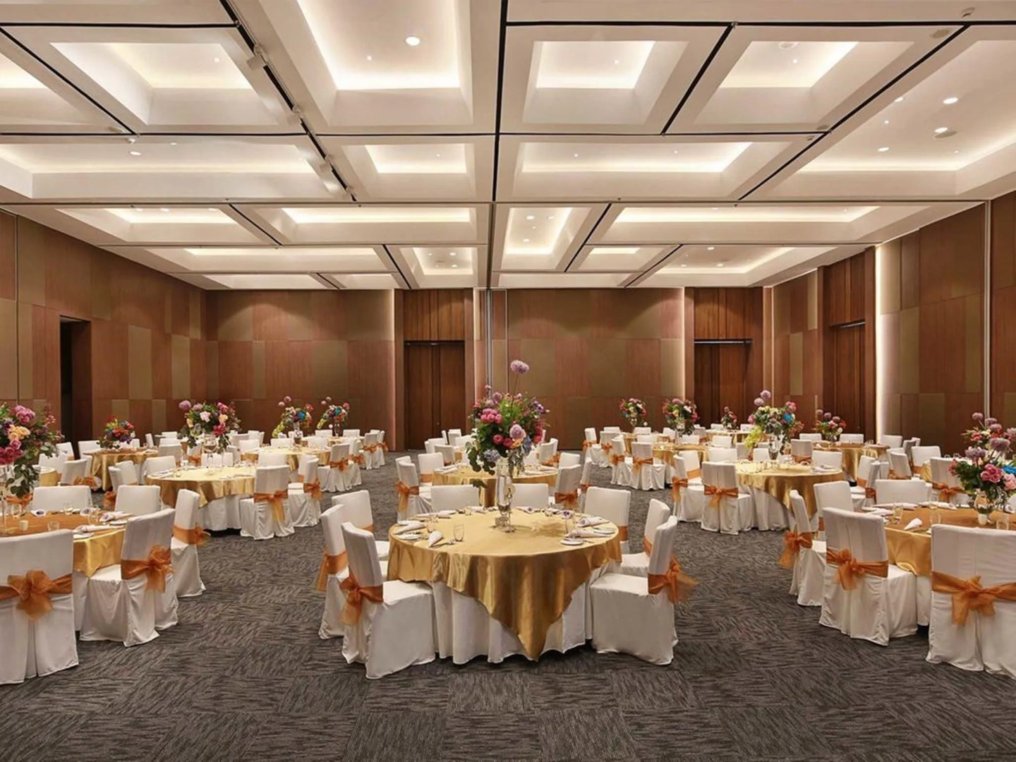 Royal Tulip Gunung Geulis Resort and Golf