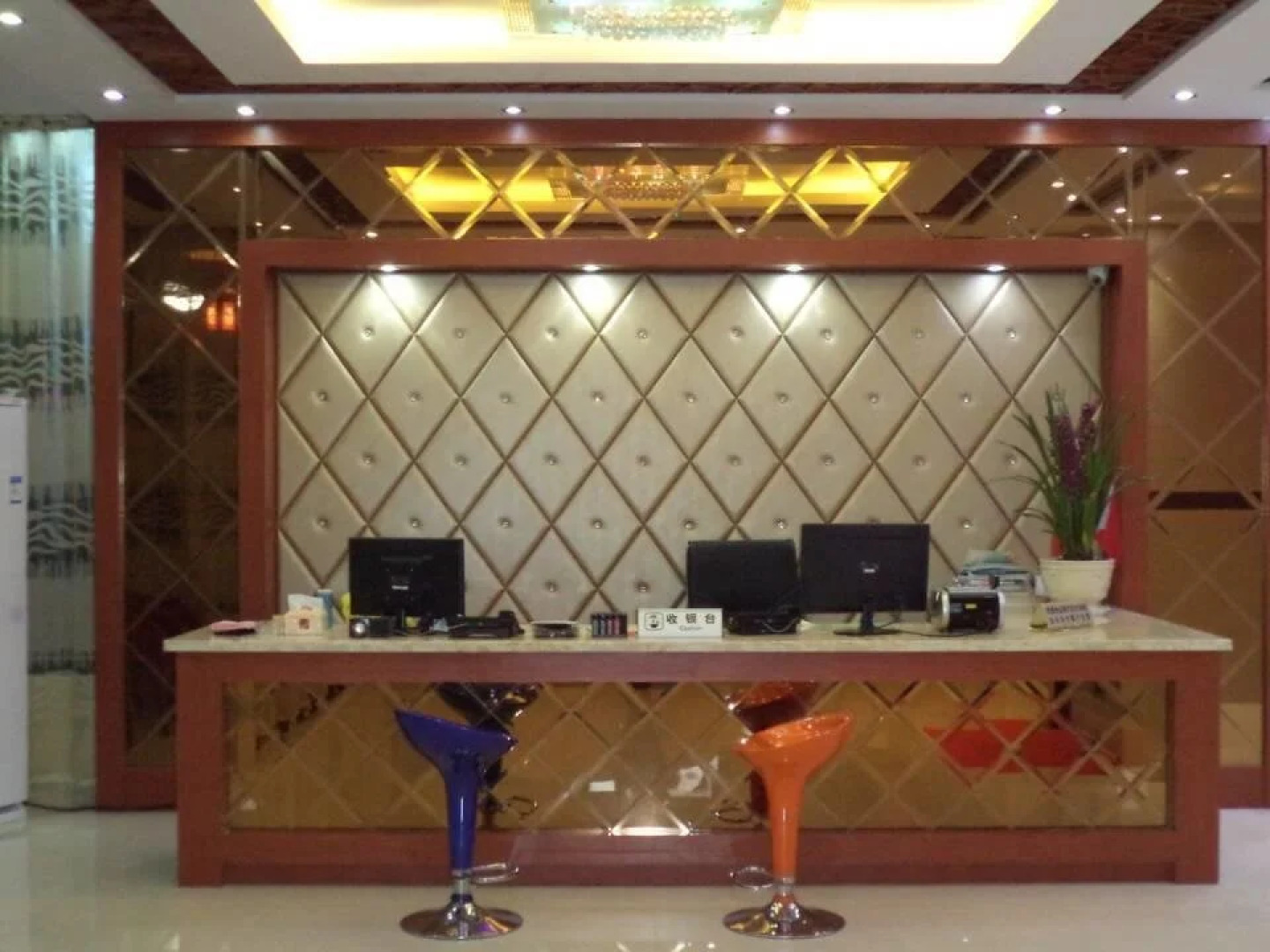 Jiuhuashan Xianyaju Hotel