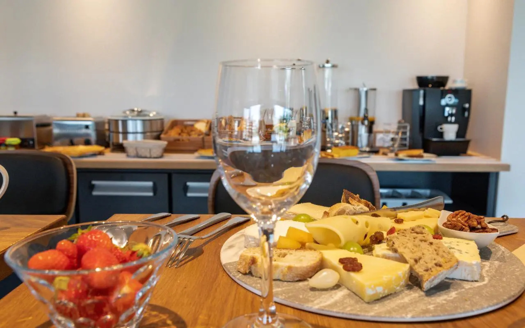 Brit Hotel - Hotel de l'Hippodrome