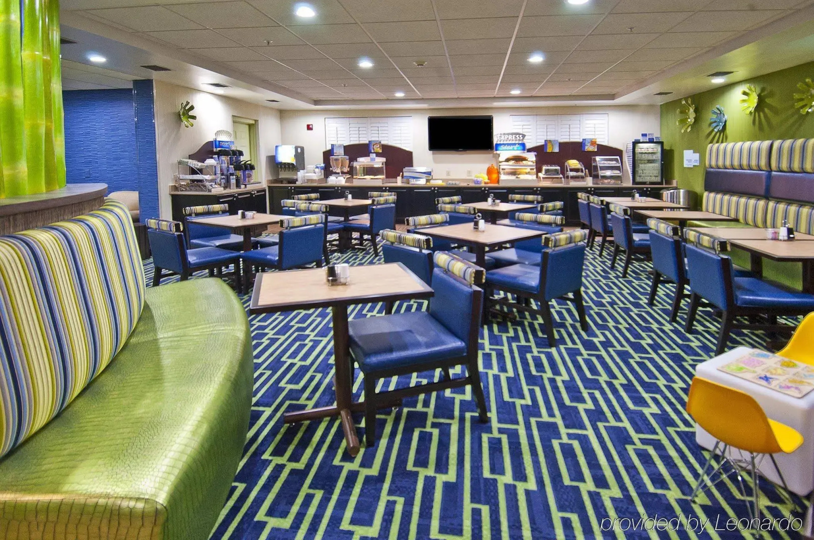 Holiday Inn Express Suites Plant City by IHG