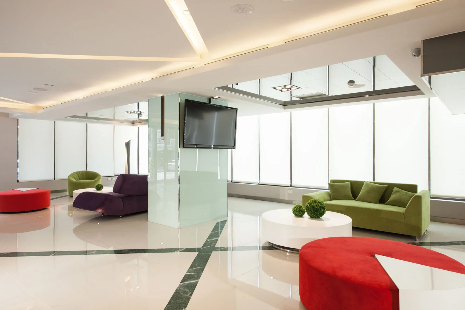 CHECK inn SELECT Hualien LinSen