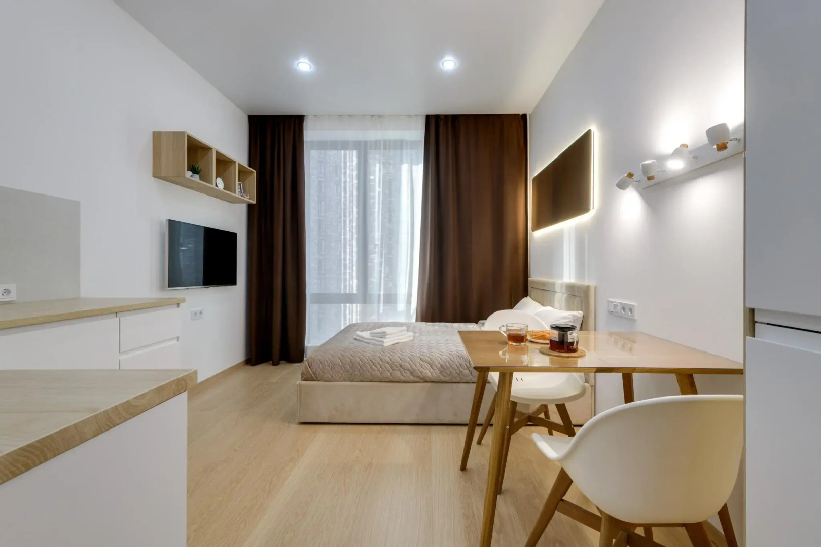 Апартаменты в небоскрёбе, центр Москвы