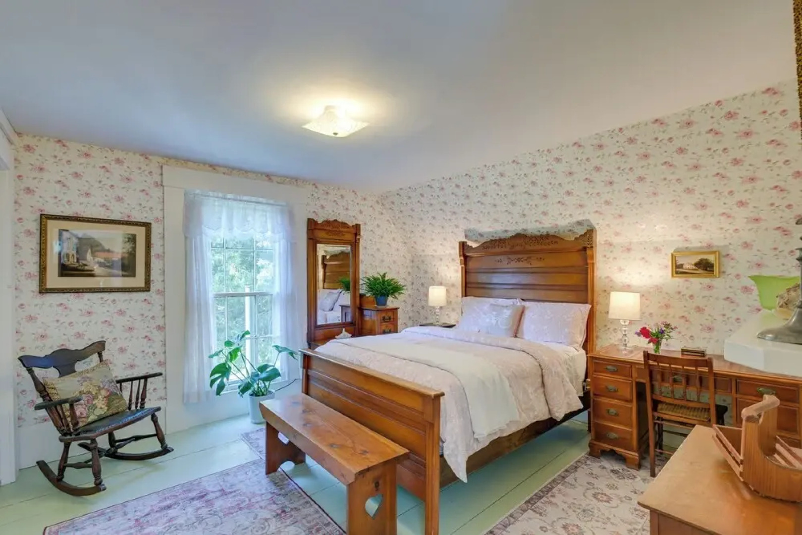 Springvale Farm: Freedom Home With Hiking Trail!