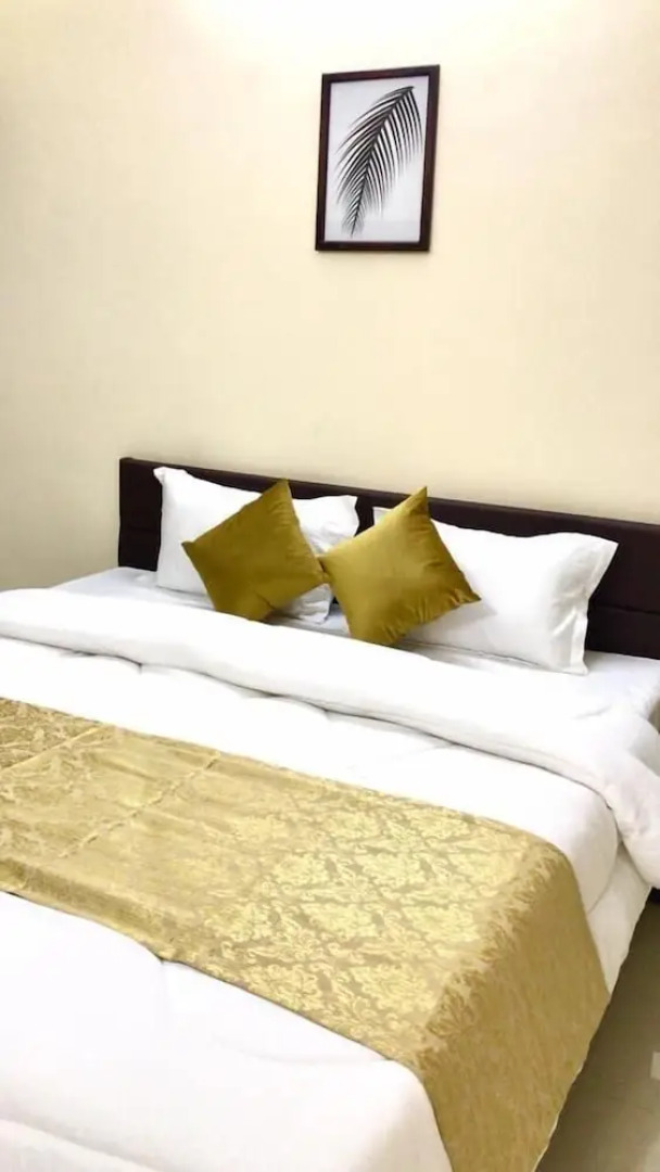 Daze Off Studio House