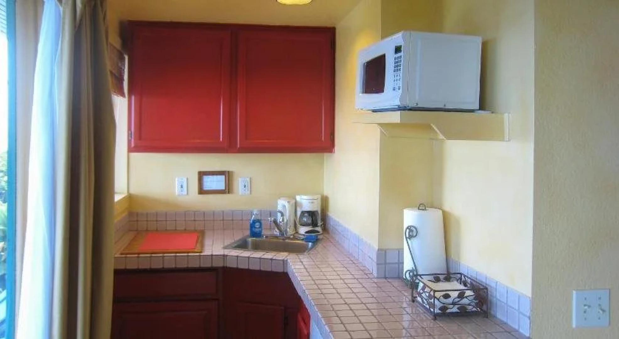 Hale Kai Hawaii Bed & Breakfast