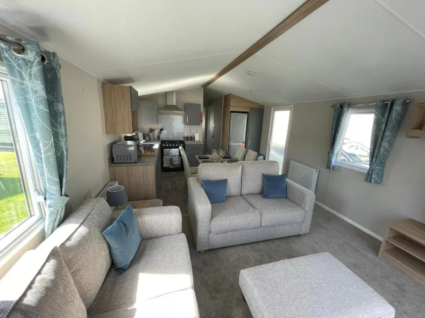 Static caravan J2, The fairway holiday park