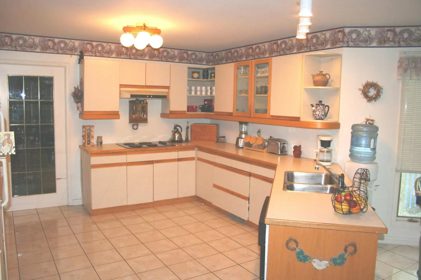 Twin Lakes Retreat Bed and Breakfast