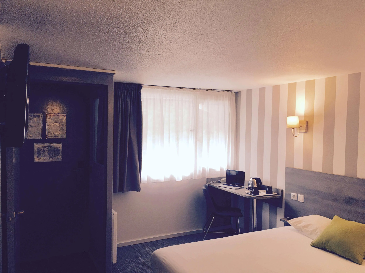 KYRIAD VALENCIENNES SUD – Rouvignies