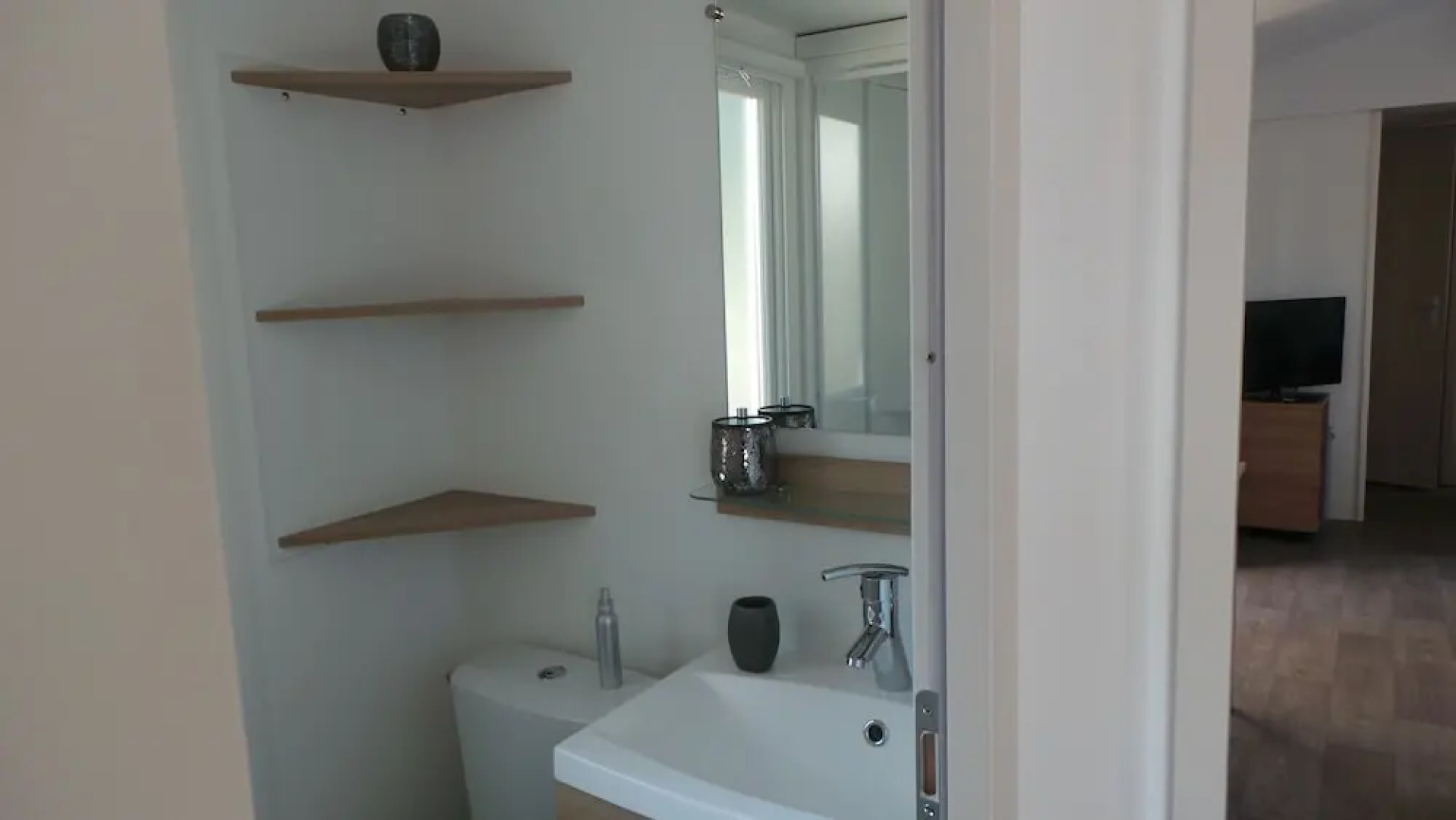 Boost Locamobil 17 Bonne Anse Plage