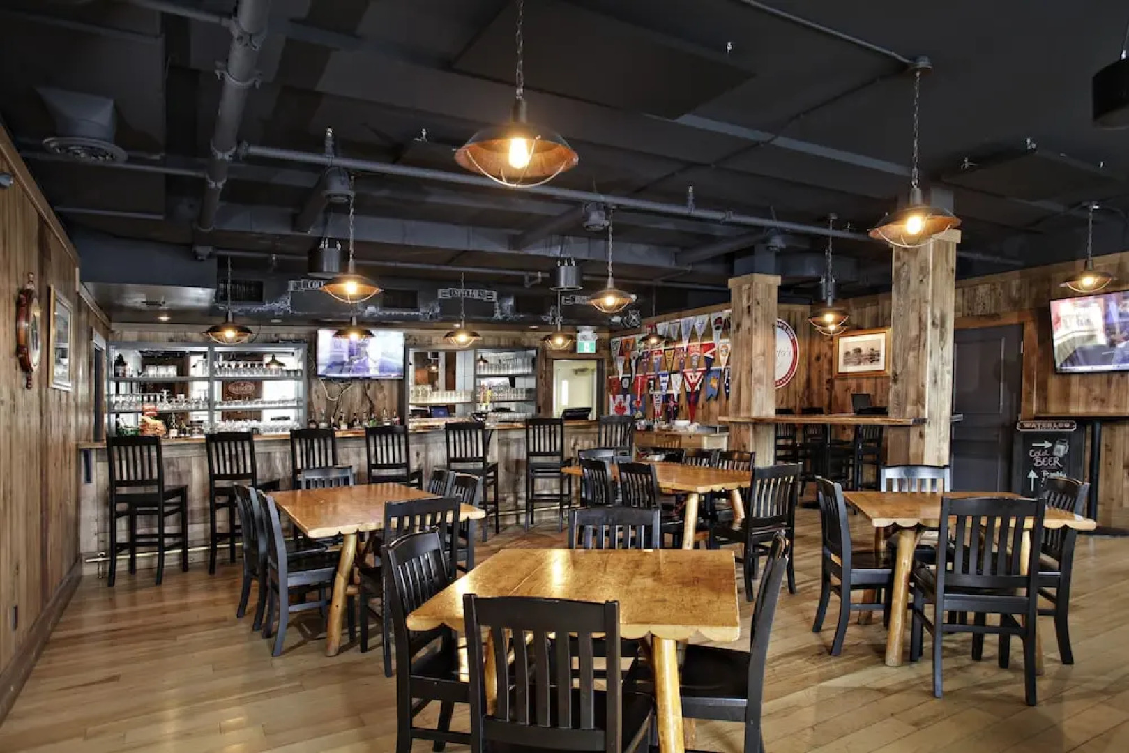 Sportsman's Inn Resort & Marina