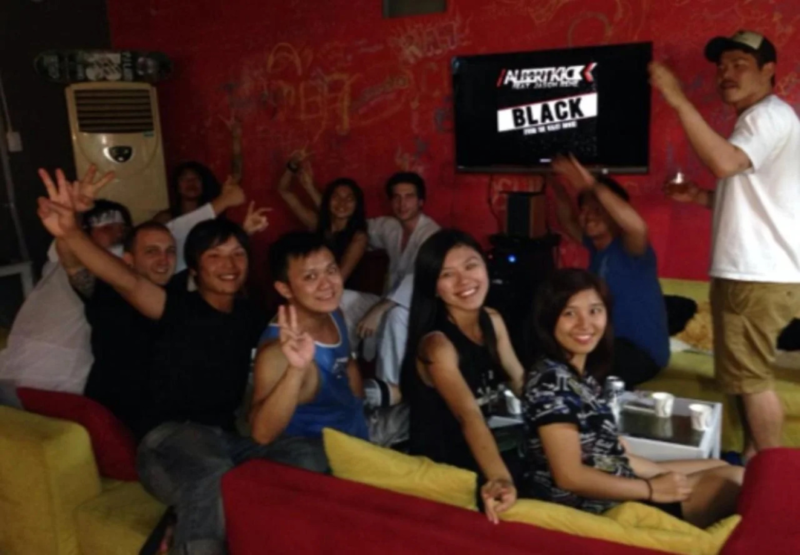 Kimchee Sinchon Guesthouse - Hostel