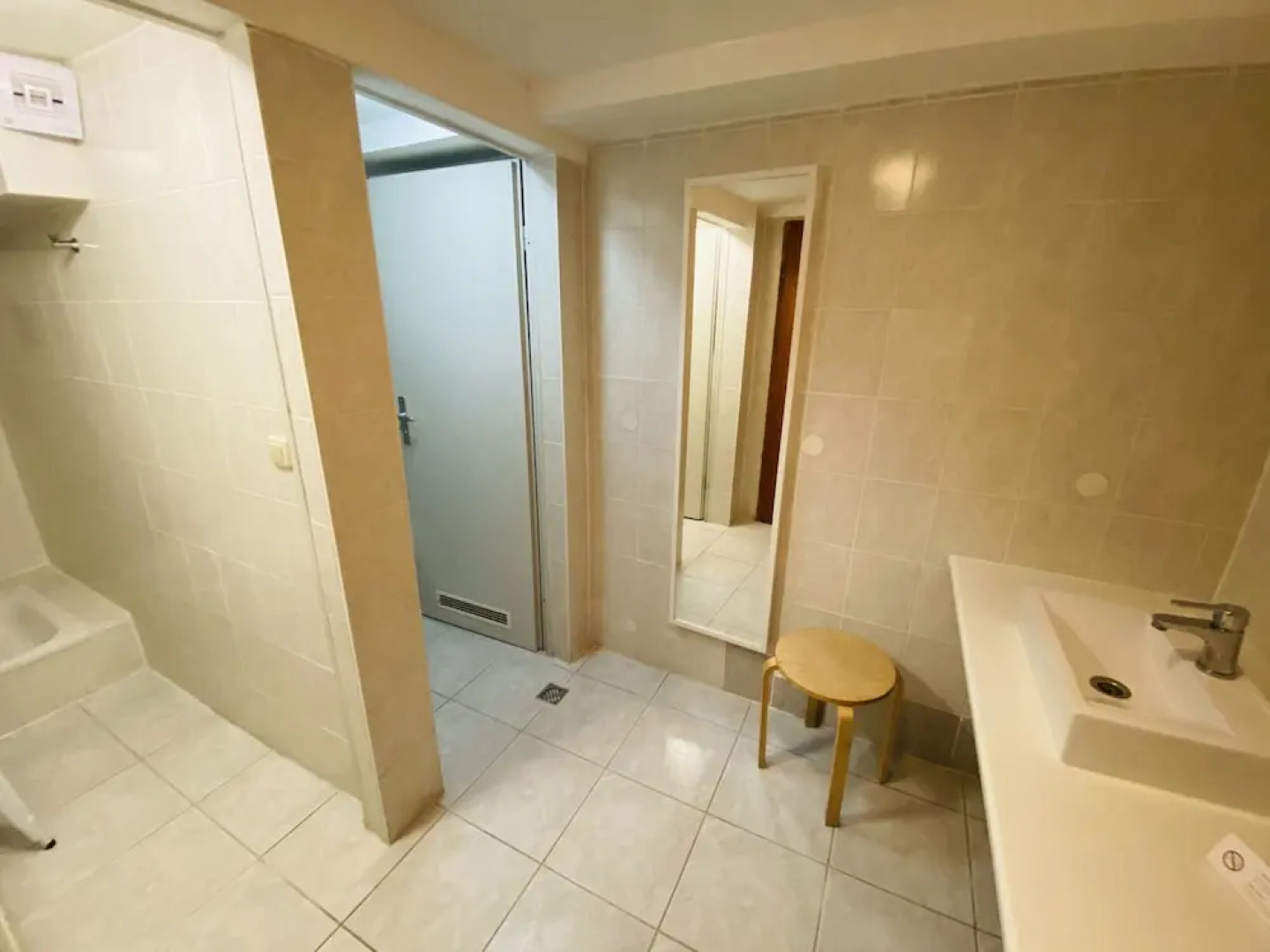 Hallbergerhof Hotel & Hostel