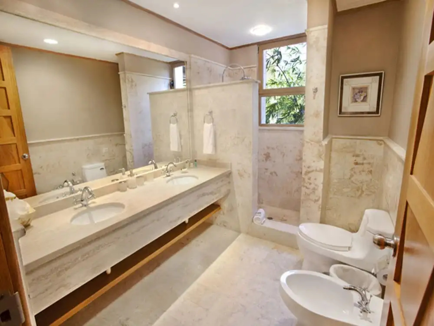 Los Altos Residences