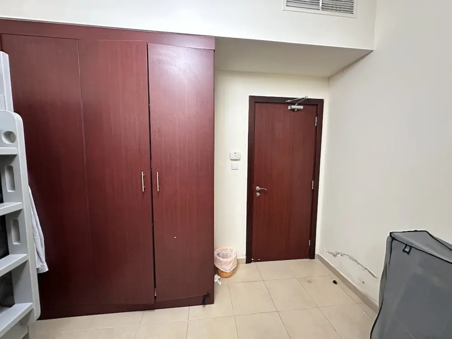 Bollywood Beach Hostel