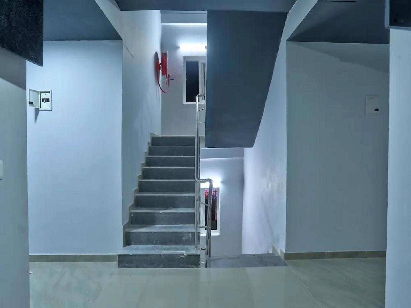 Collection O 30090 Mayajaal Multiplex