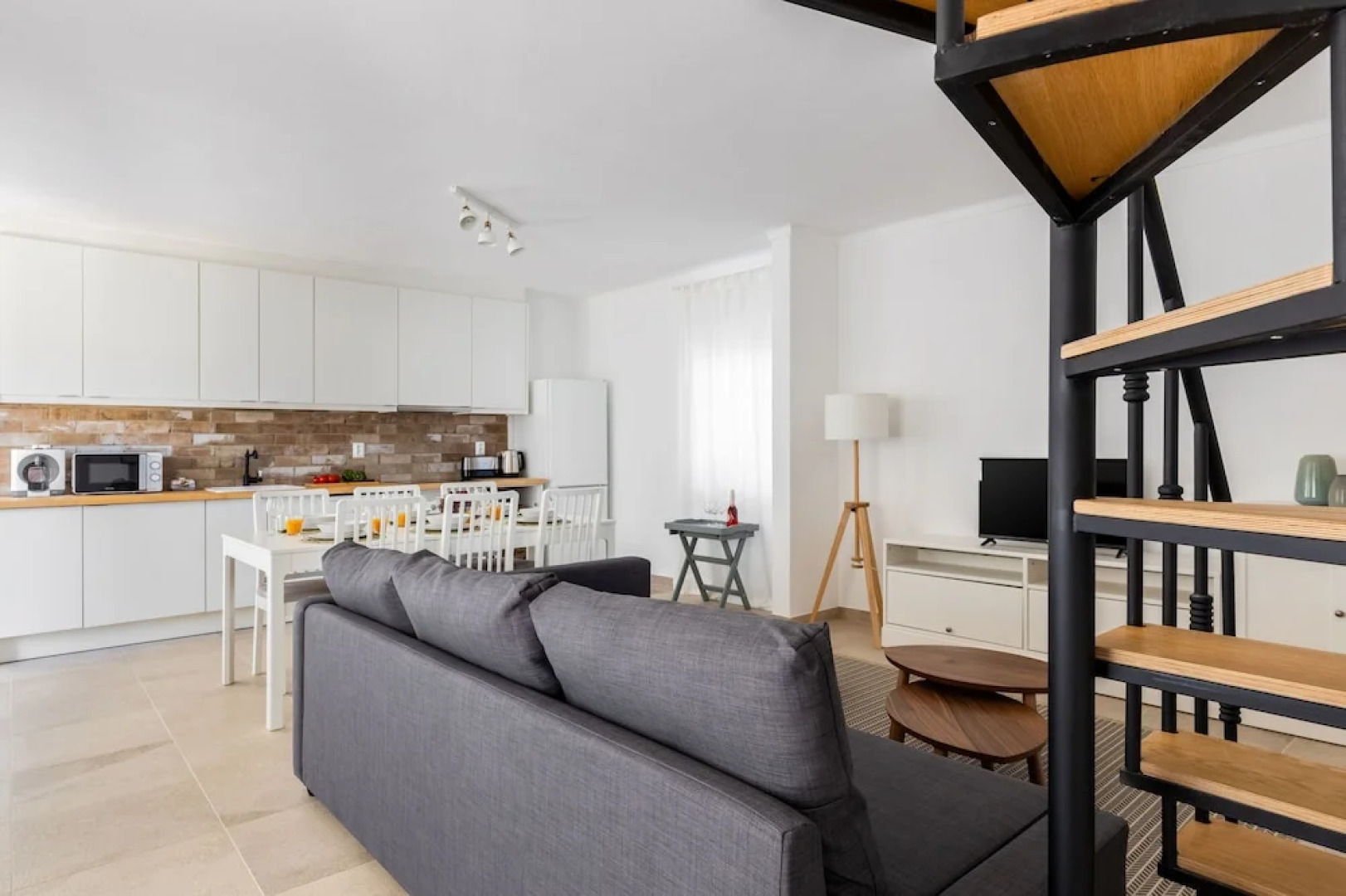 Carvoeira Surf & Family Villa