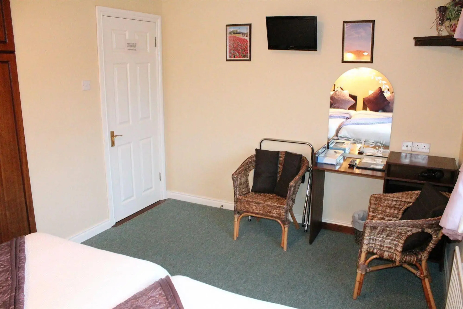 Riverview House Bed & Breakfast