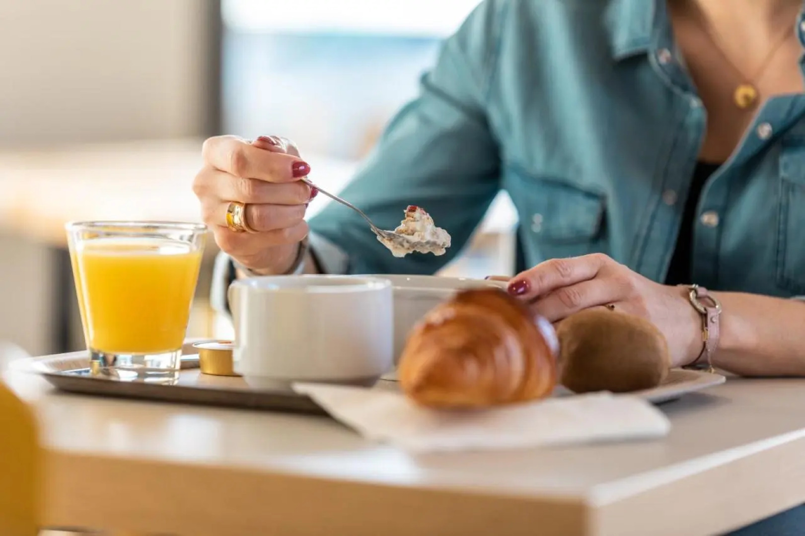 B&B HOTEL Troyes Magasins d'usine