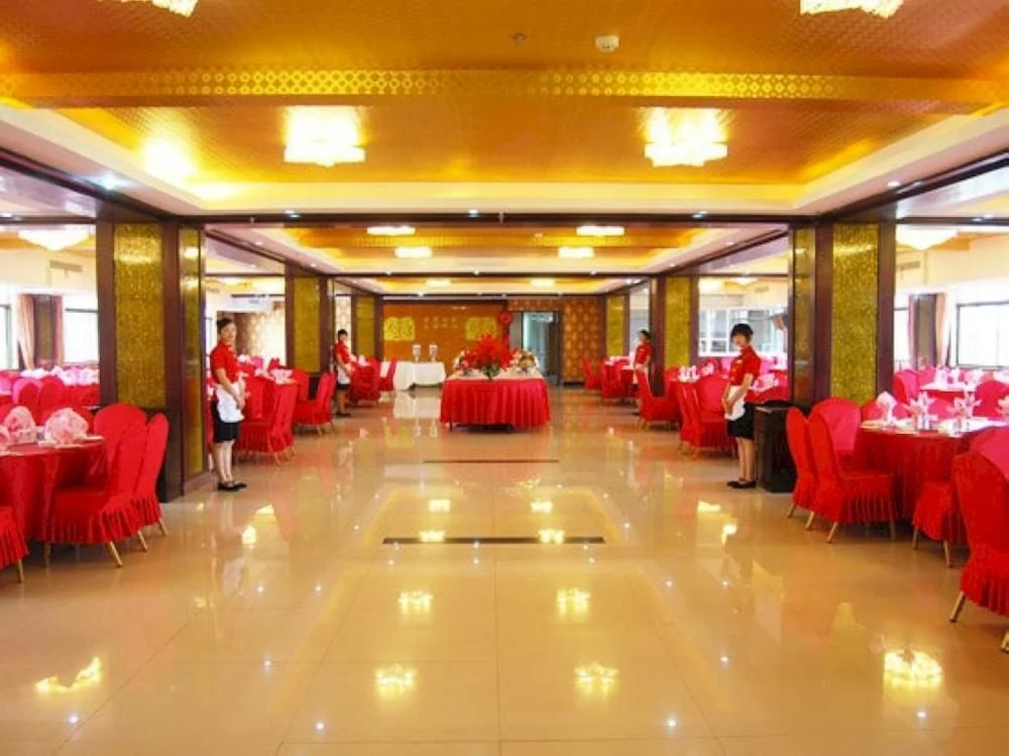 Guiyuan Holiday Hotel