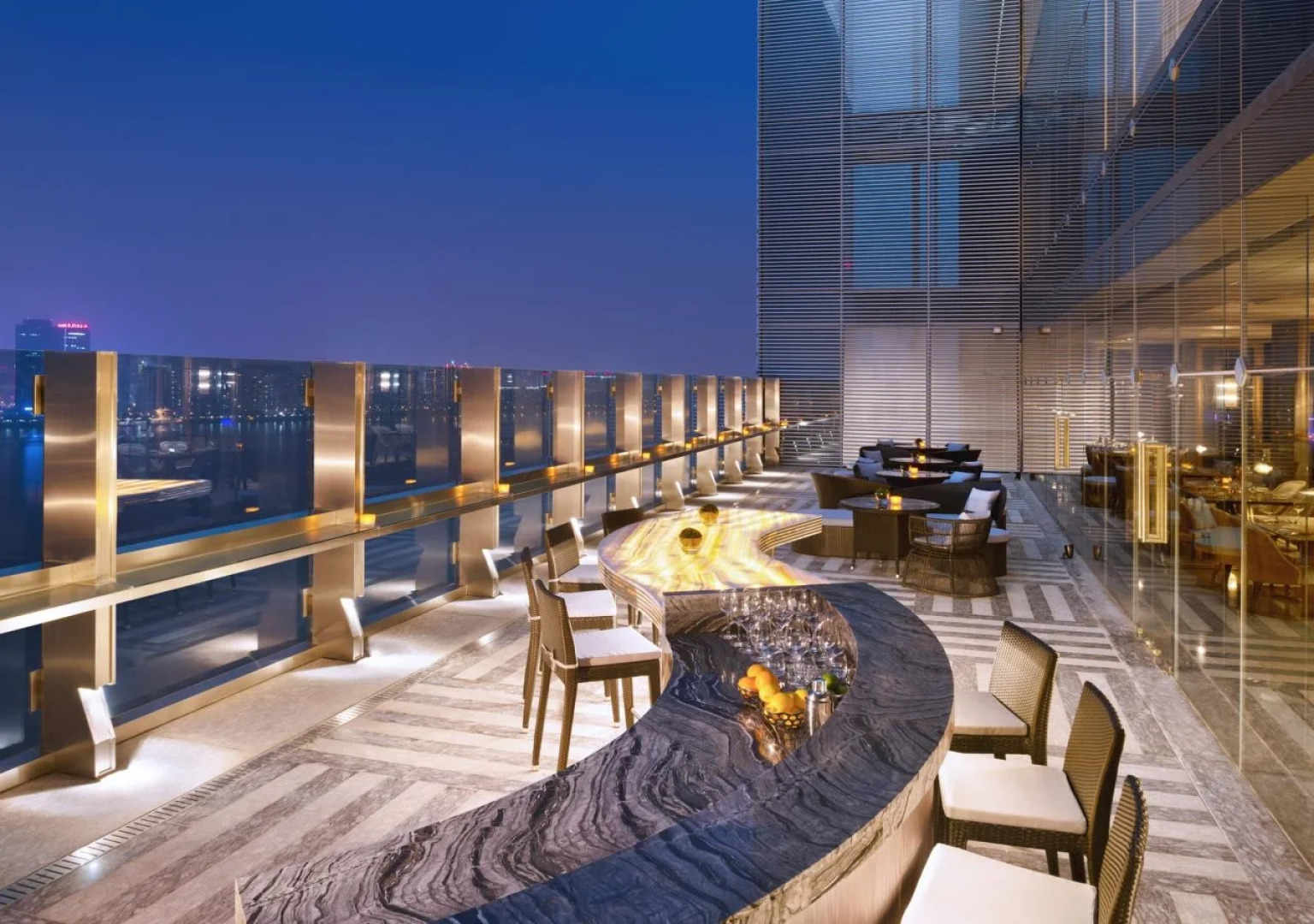 The Azure Qiantang, a Luxury Collection Hotel, Hangzhou