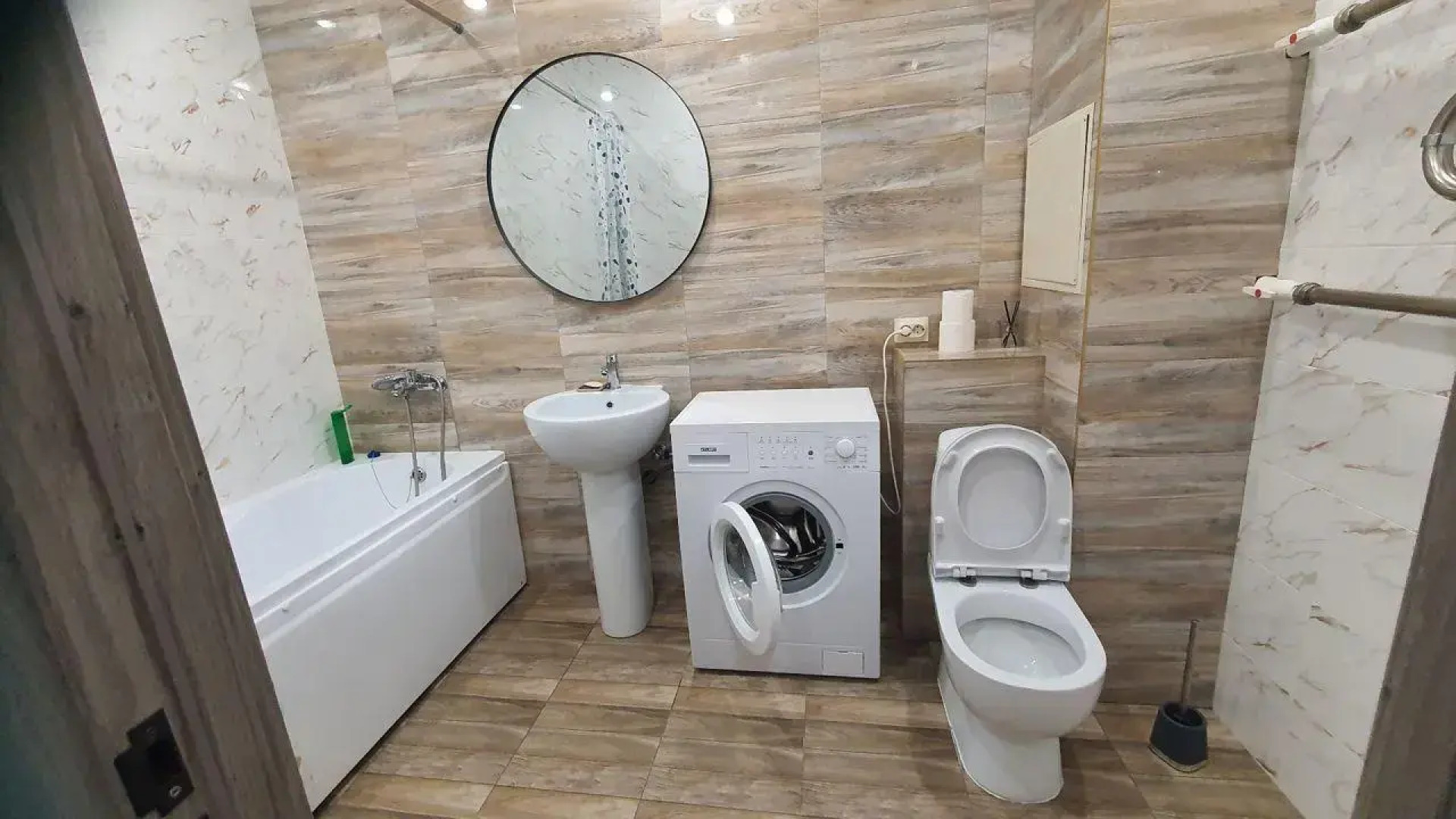 Апартаменты на улице Жулёва 13