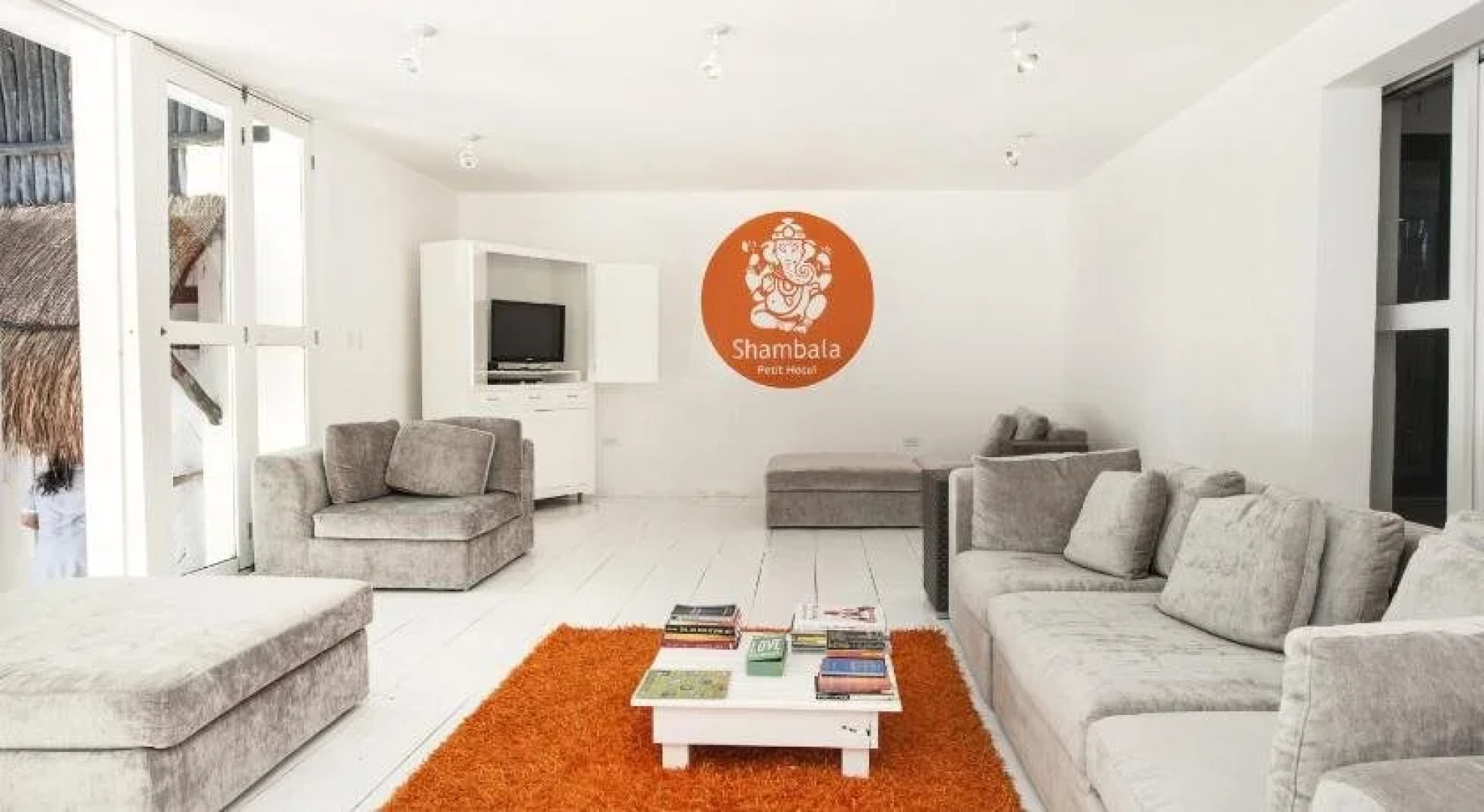 Shambala Petit Hotel