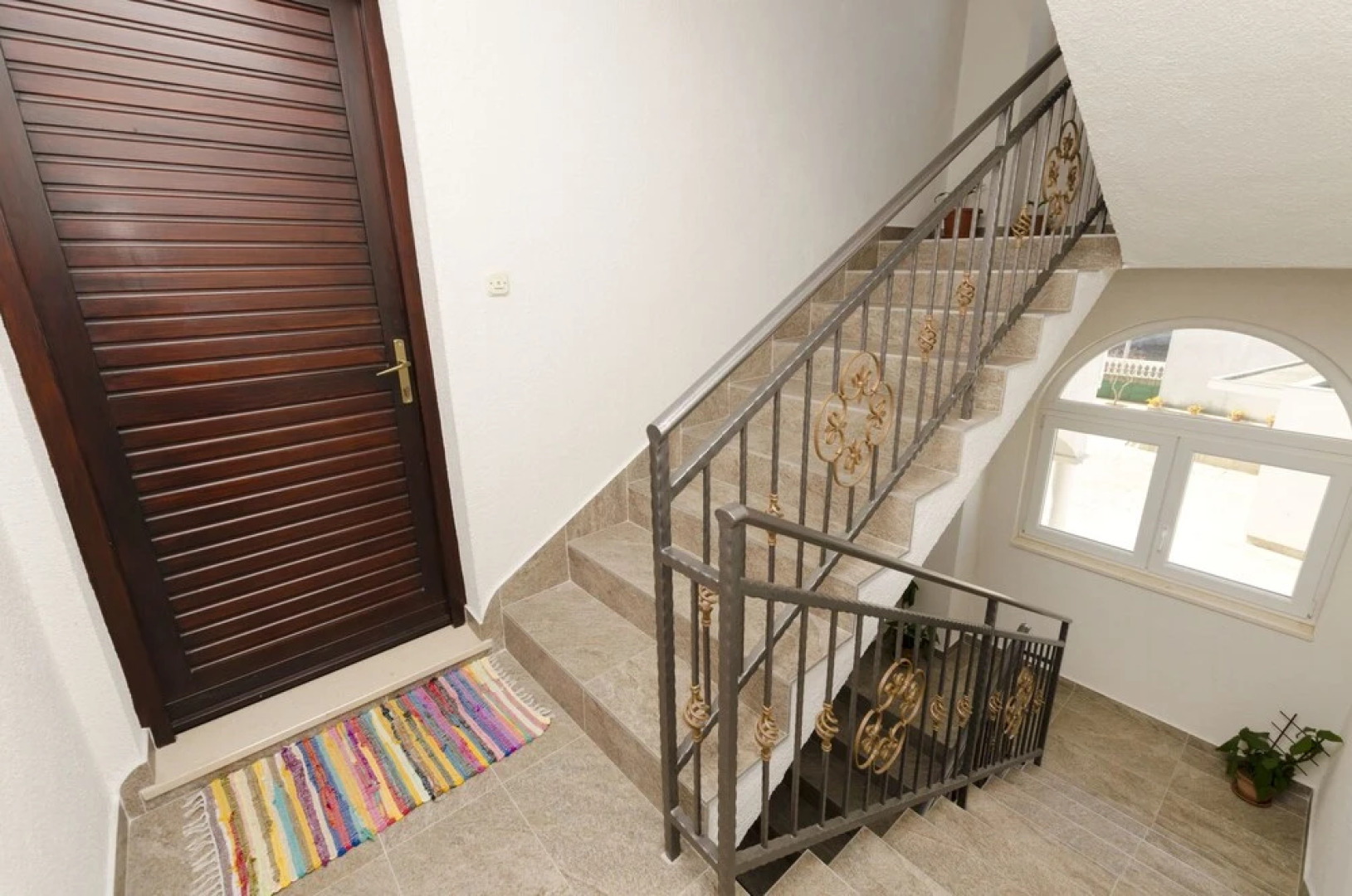 Apartments Mais Tisno