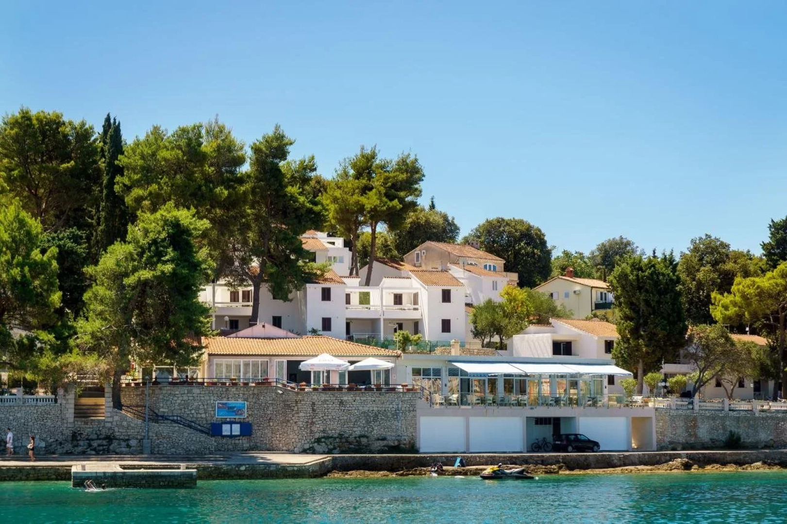 Lumbarda Resort Apartments