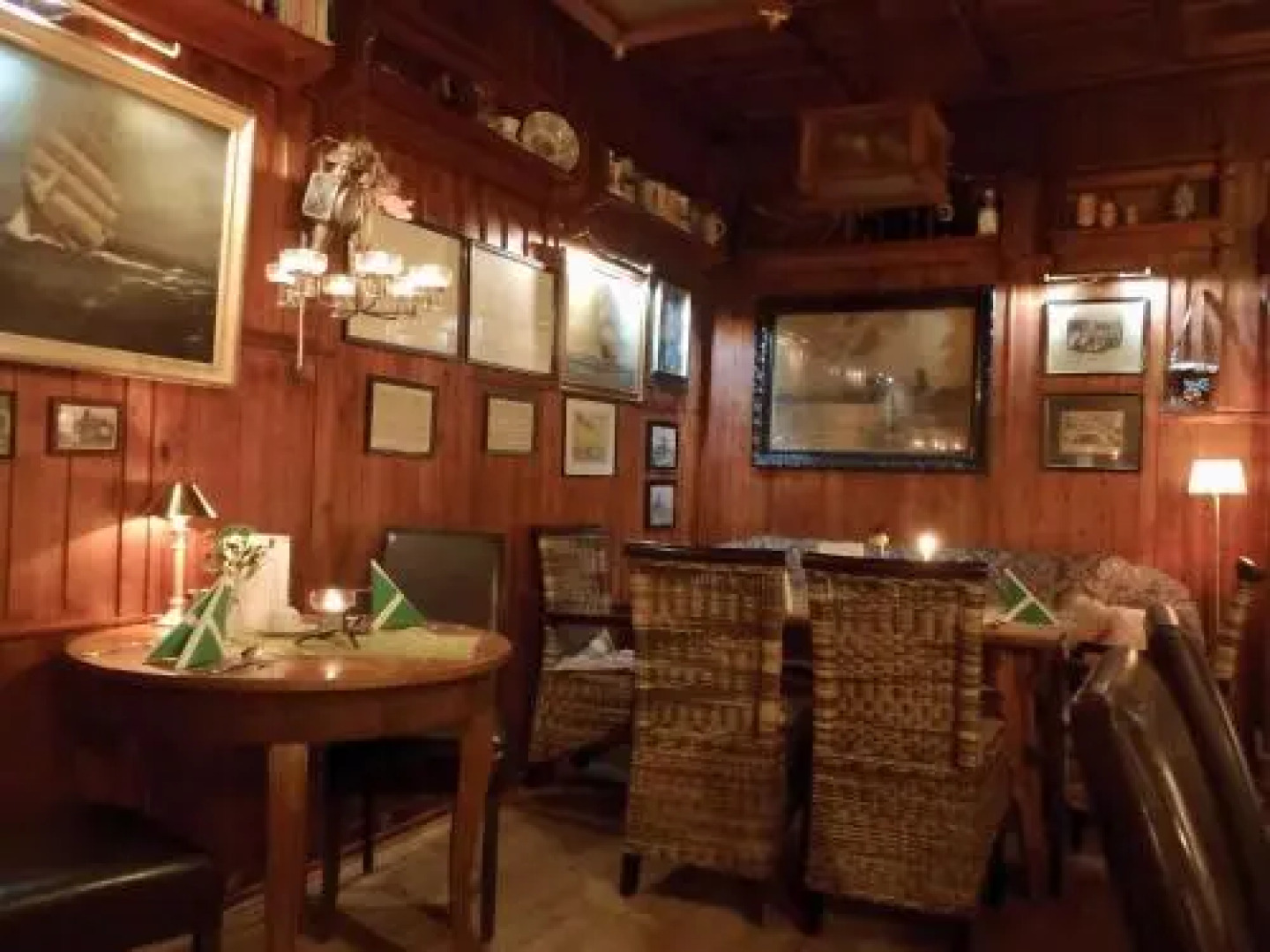 Pension & Restaurant "Alte Schule"