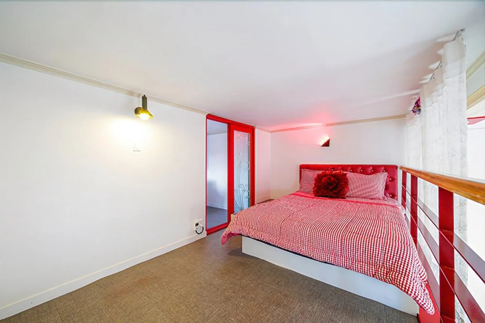 Tongyeong Honey Spa Pension