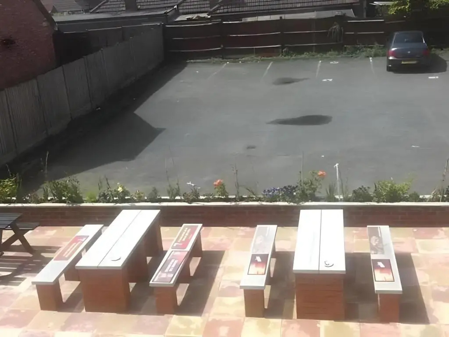 Swan Inn, Heathrow Airport