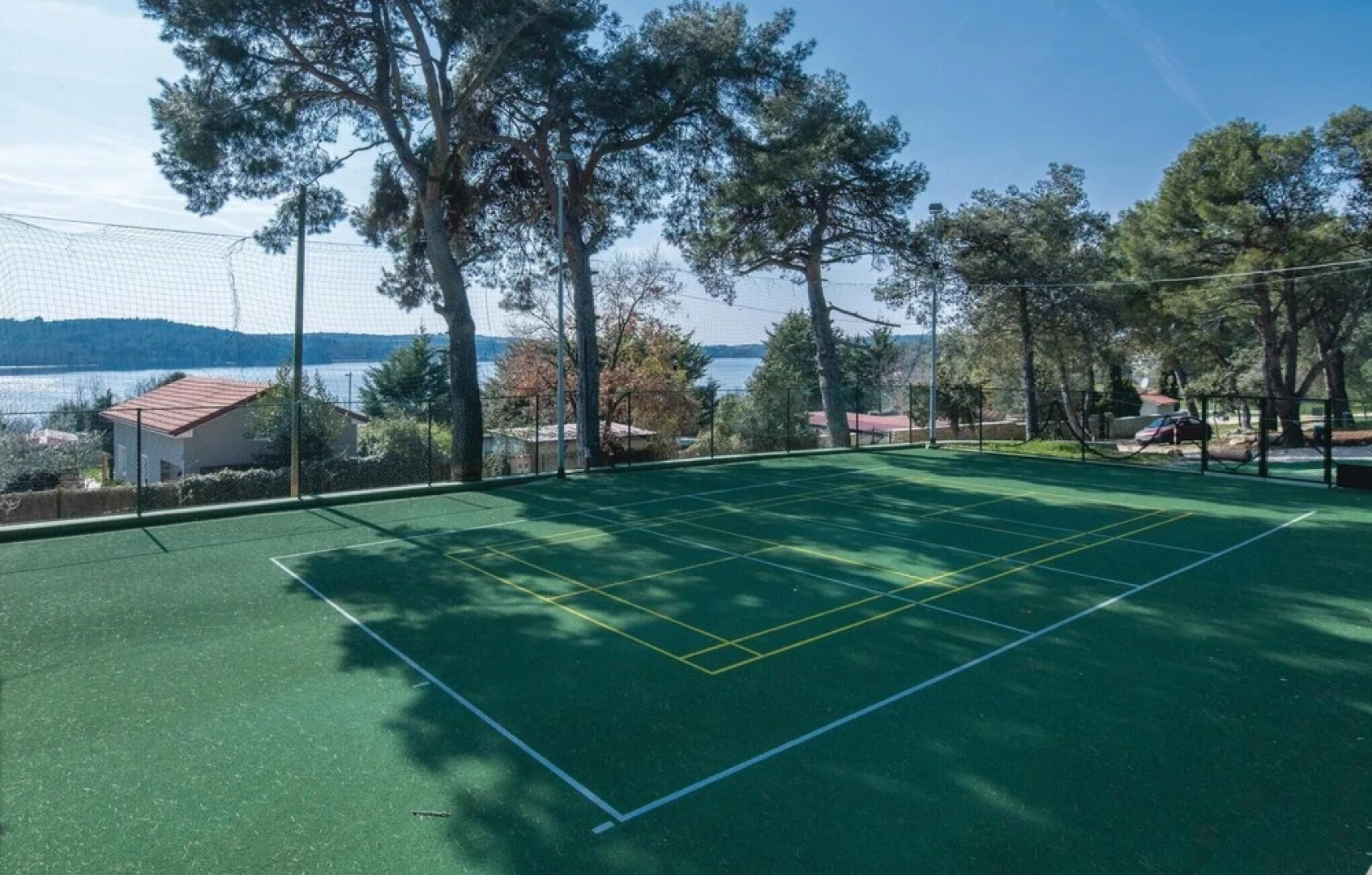 Awesome Home in Medulin With Wifi and 3 Bedrooms