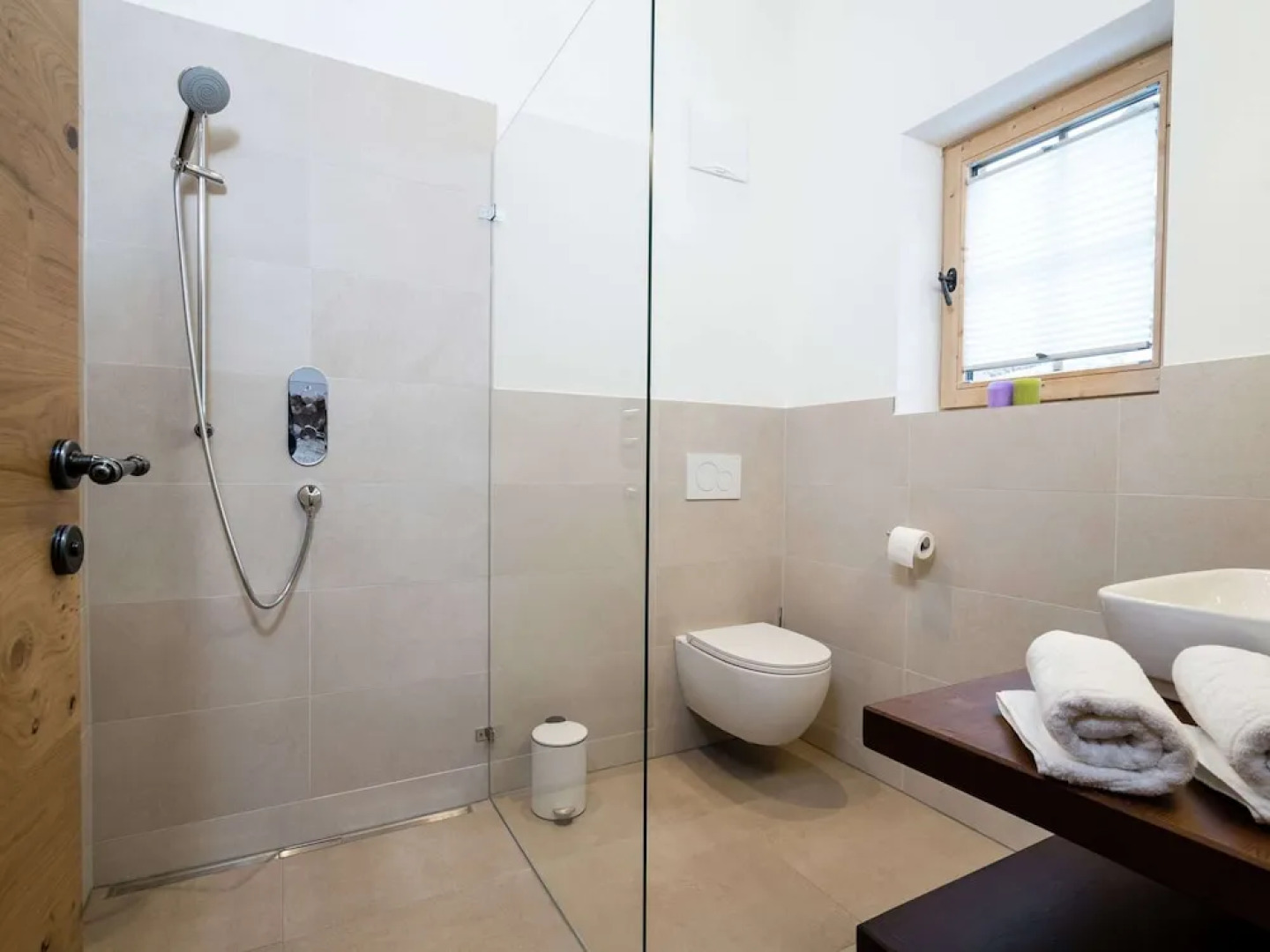 Superbly Located Premium Chalet With Sauna