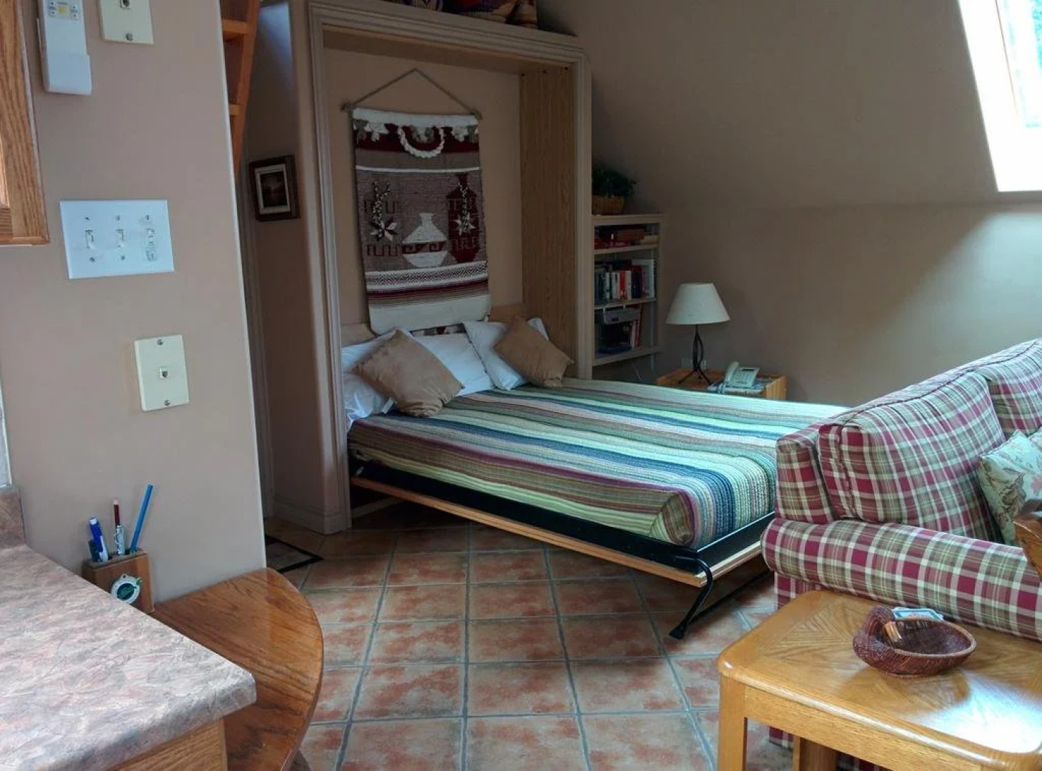 Knightswood Carriage House Tourist Home