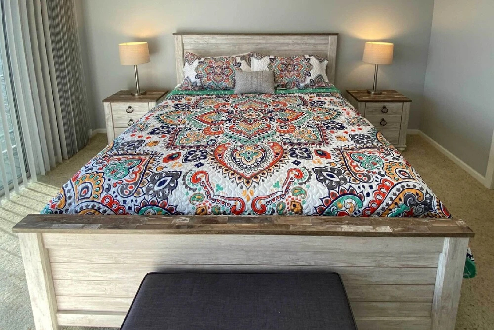 Lake Ozark Waterfront Condo w/ Access to 2 Pools