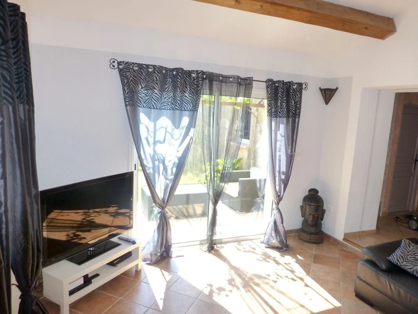 Villa With 4 Bedrooms in Roquemaure, With Private Pool, Enclosed Garde