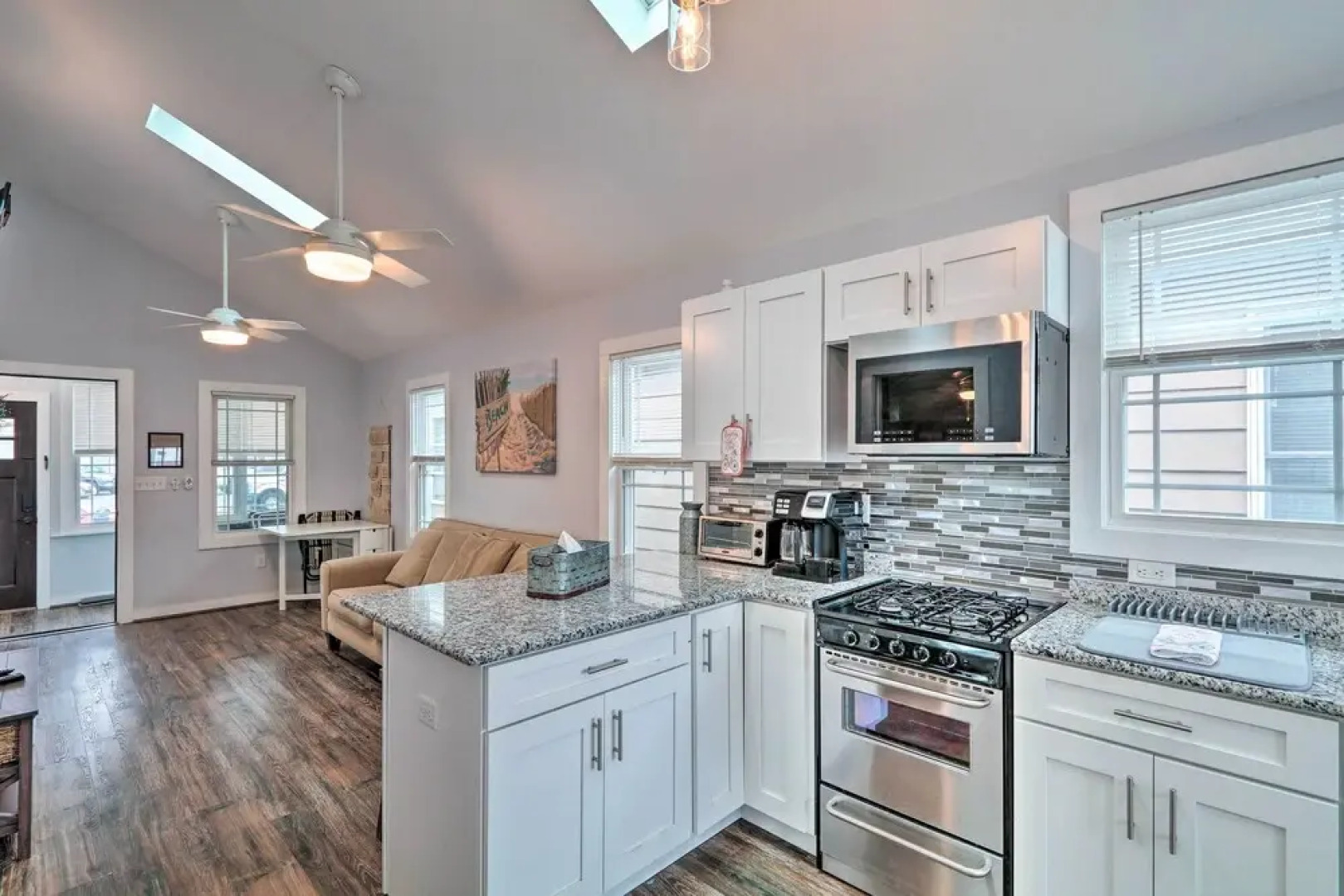 Beach Retreat w/ Bbq, Patio & Outdoor Shower!