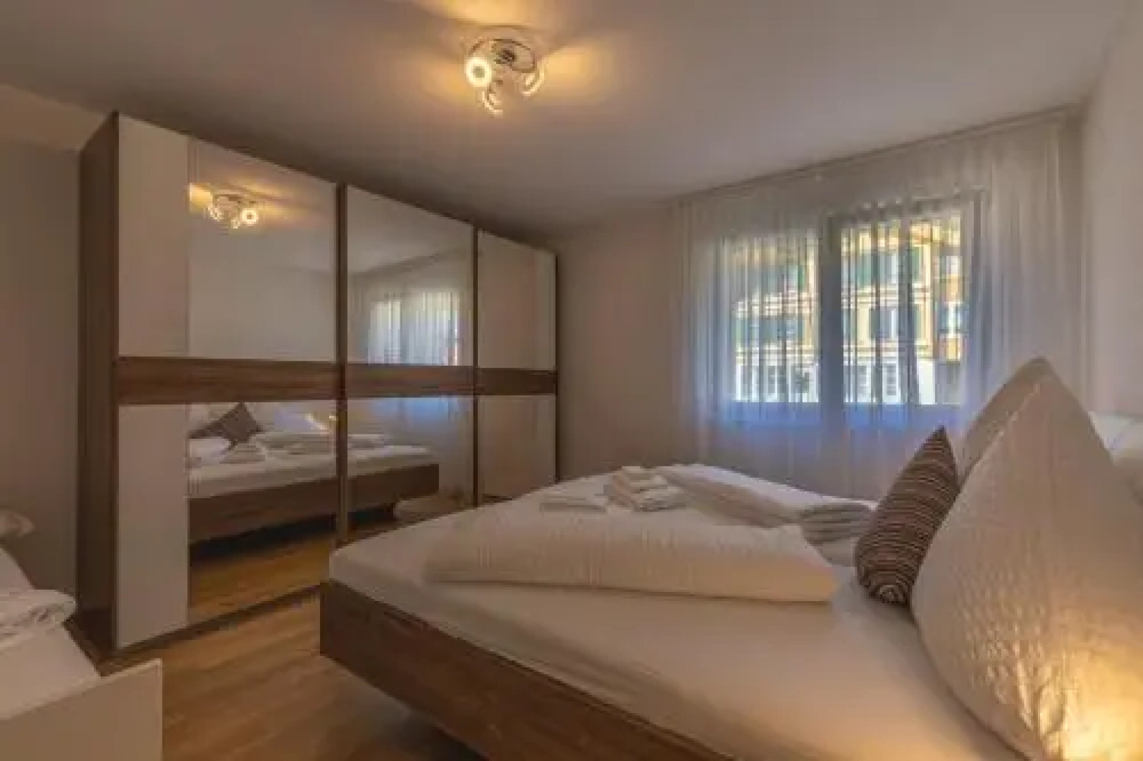 Chalet Gousweid- Harder Apartment