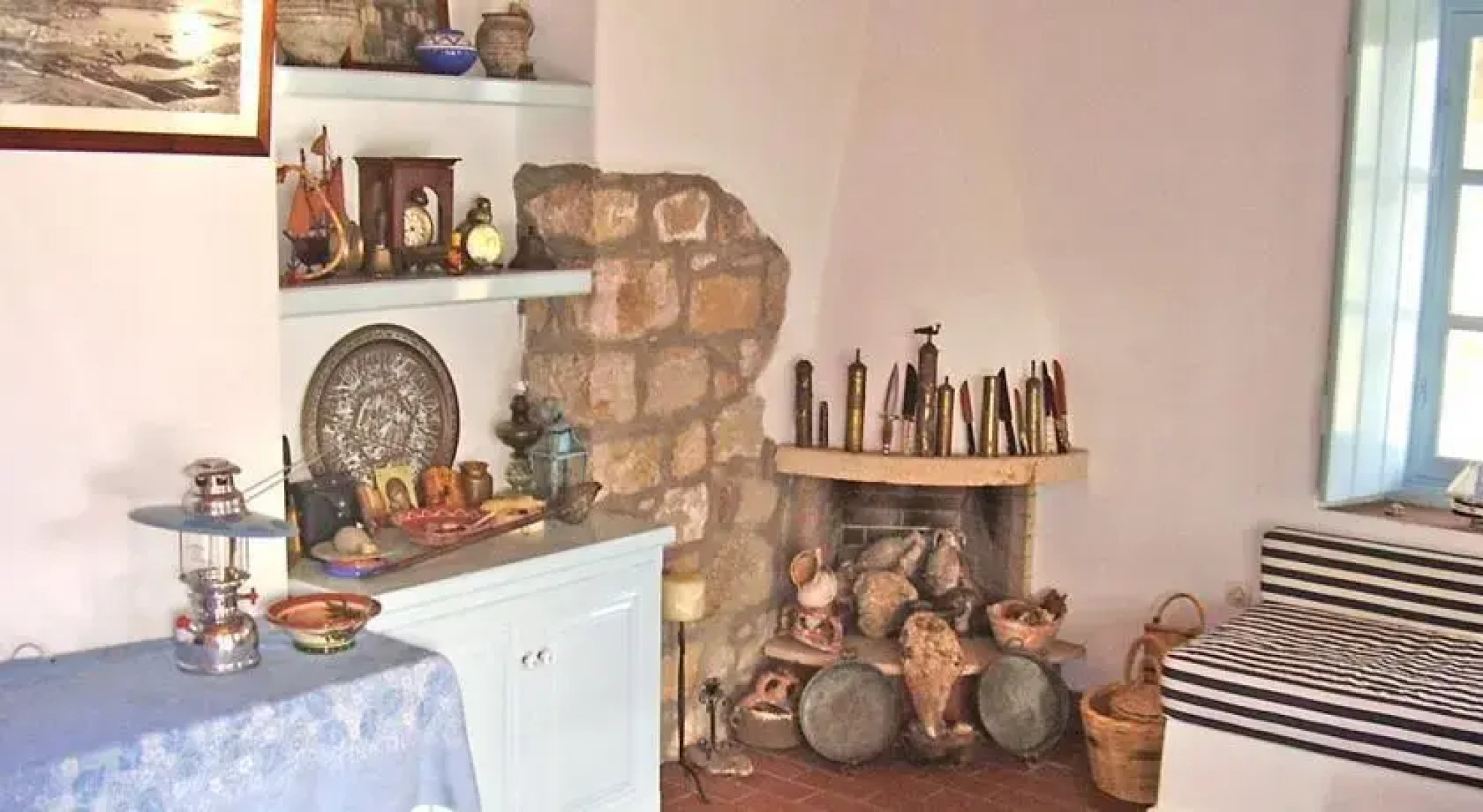 Ampelonas Country House