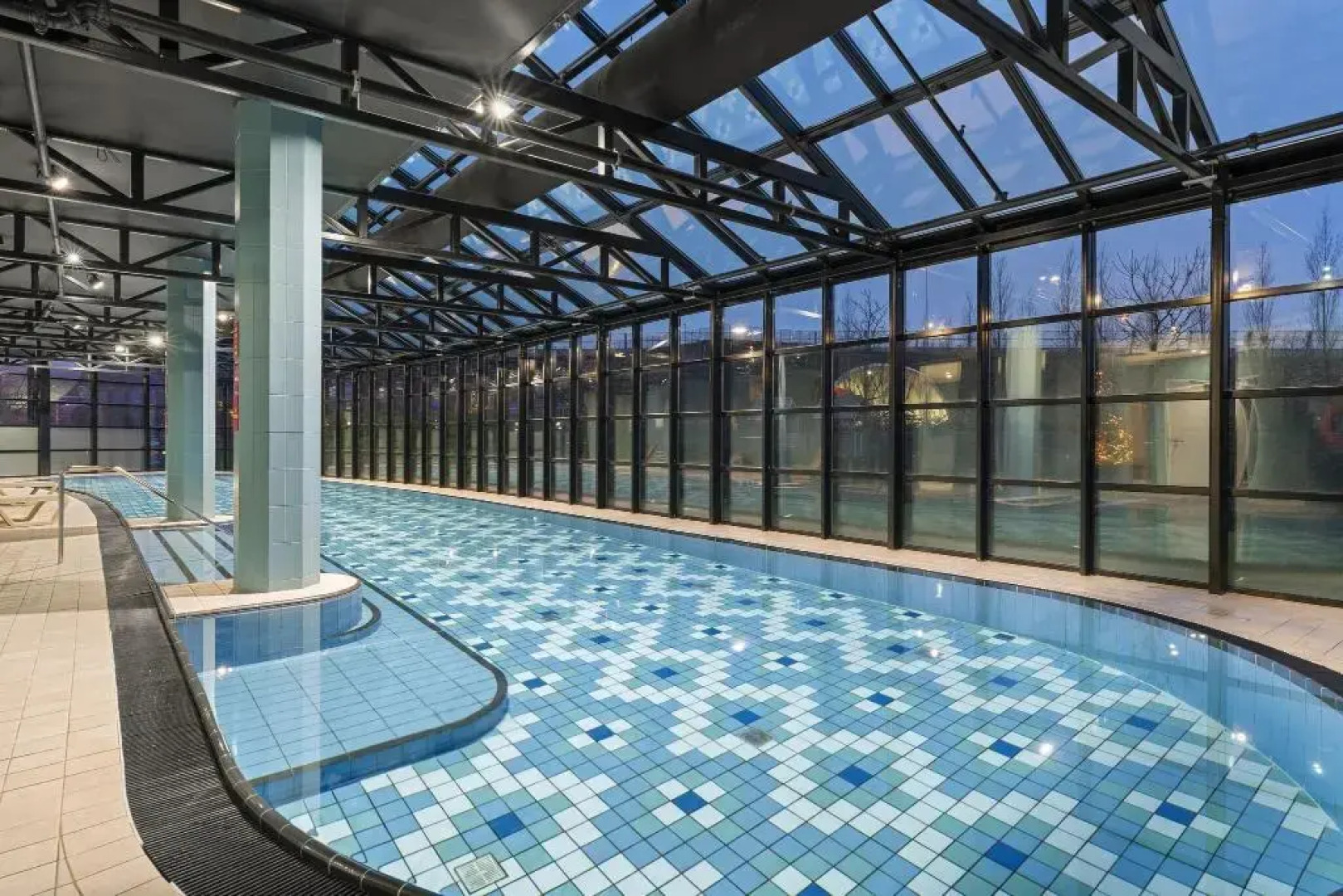 Corendon Amsterdam Schiphol Airport, a Tribute Portfolio Hotel