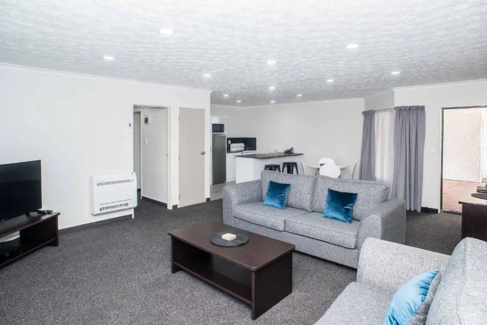 White Heron Motor Lodge