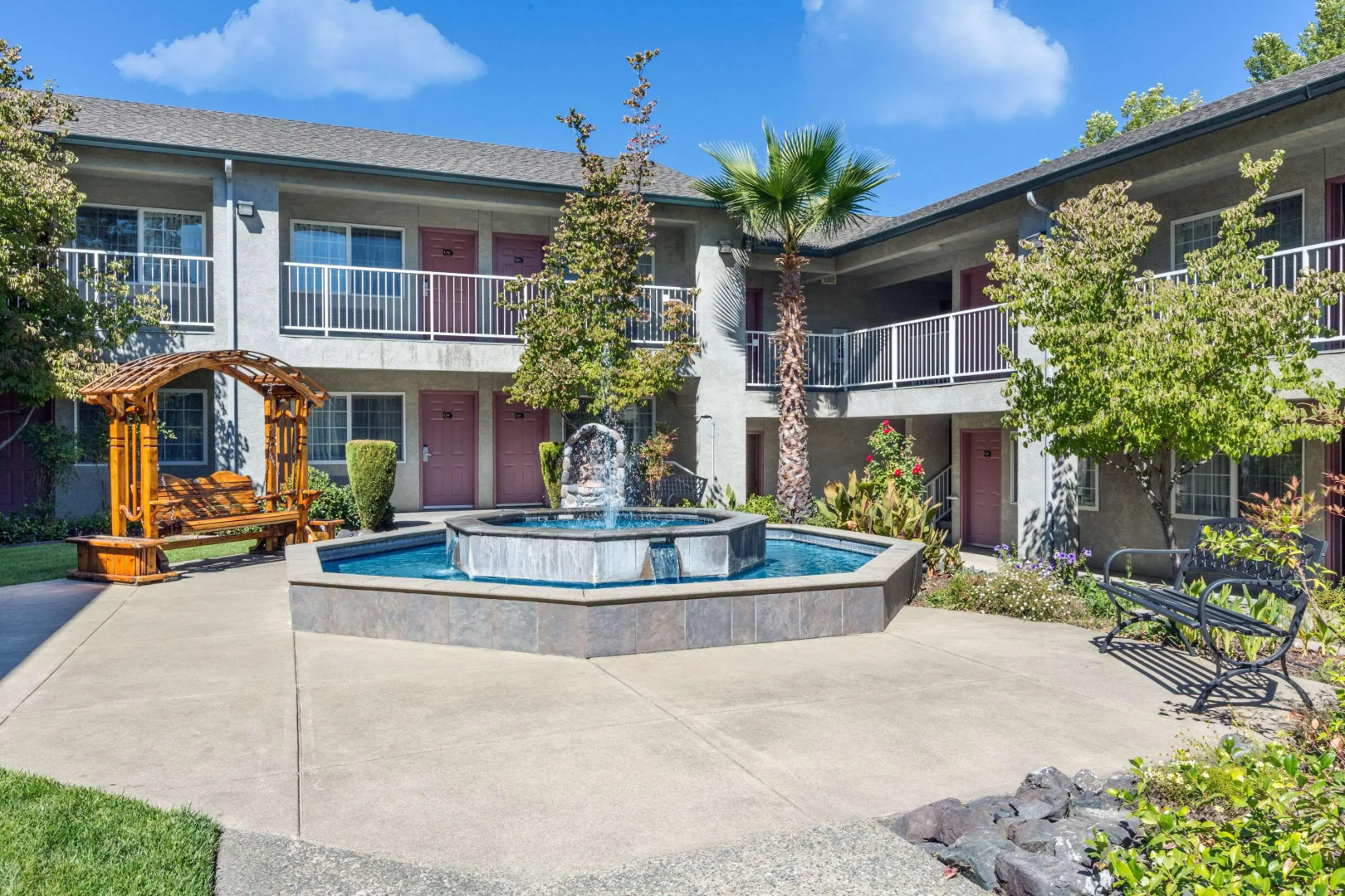 Super 8 By Wyndham Willits