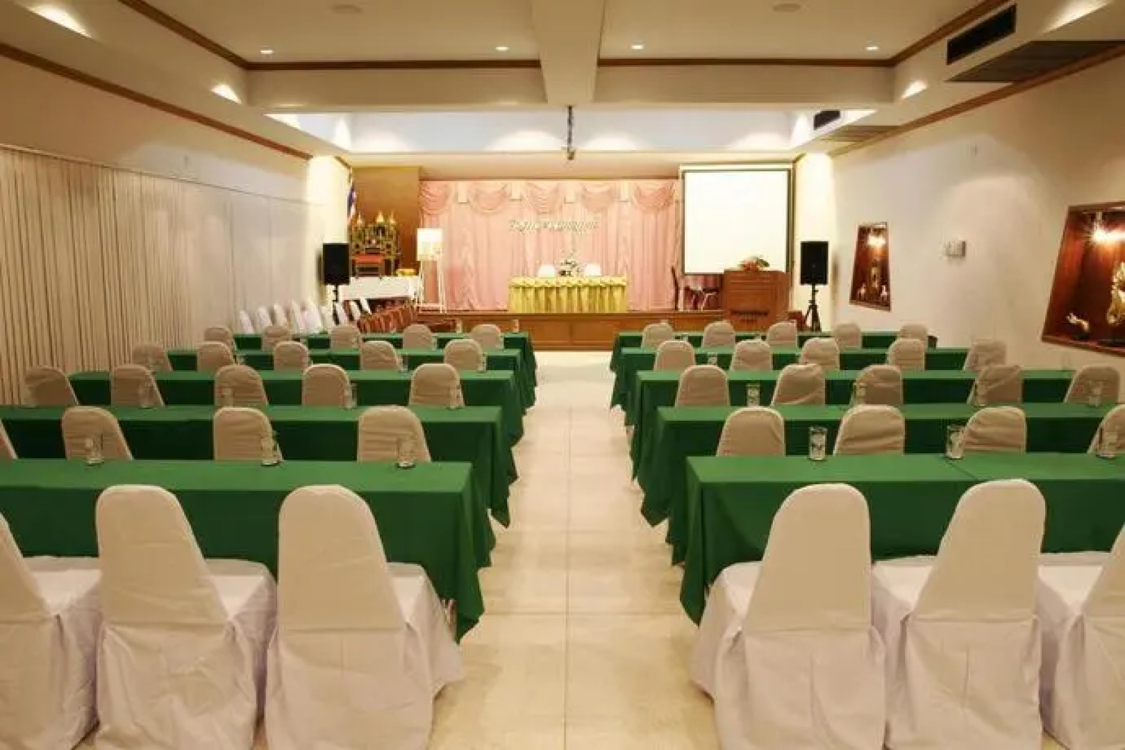 Ratchaphruek 2007 Hotel