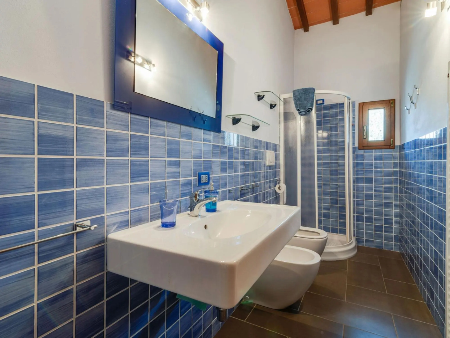 Tranquil Farmhouse in Terranova Bracciolini near Nightlife