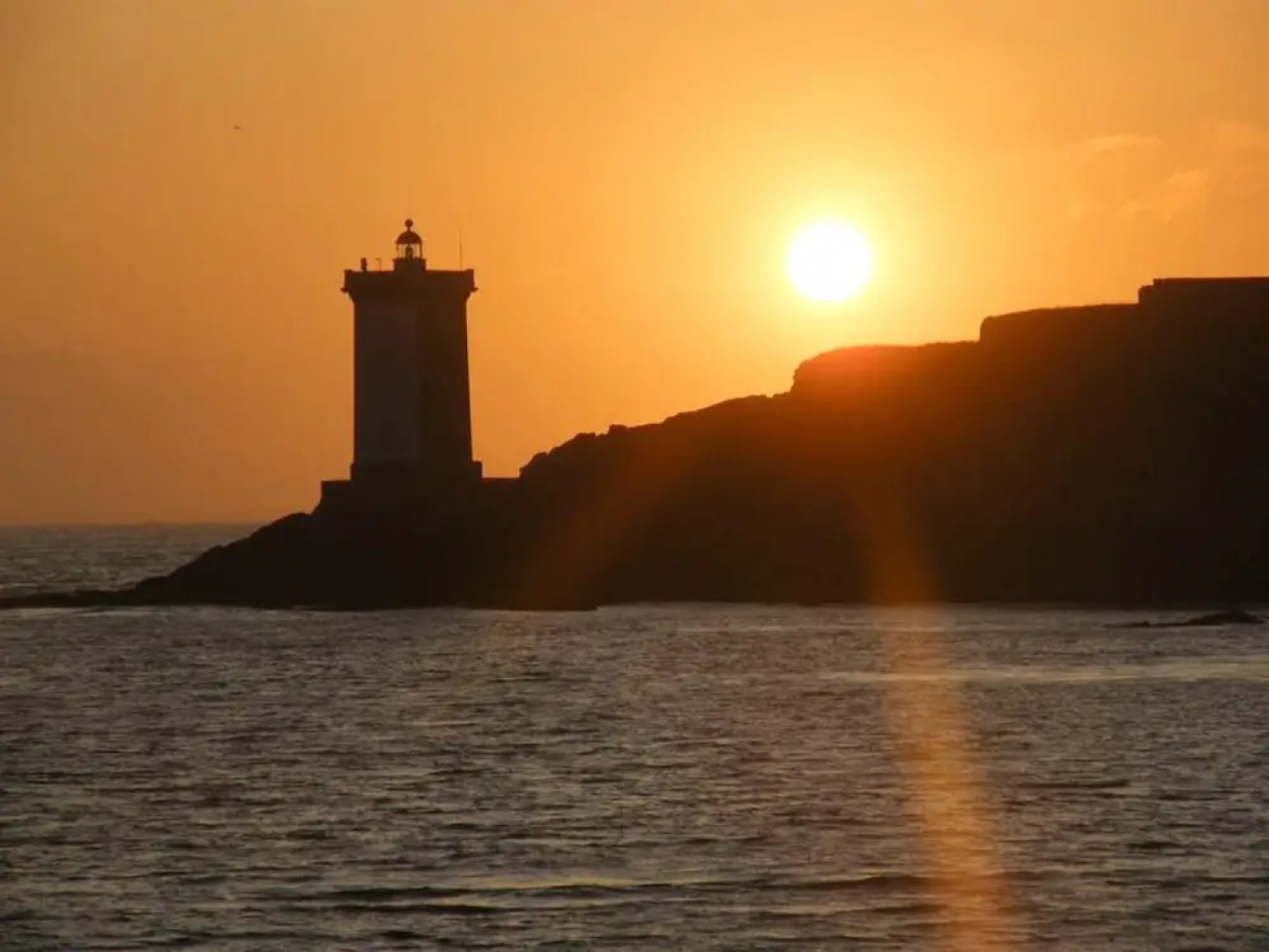 House With 2 Bedrooms in Brélès, With Furnished Garden and Wifi - 3 km